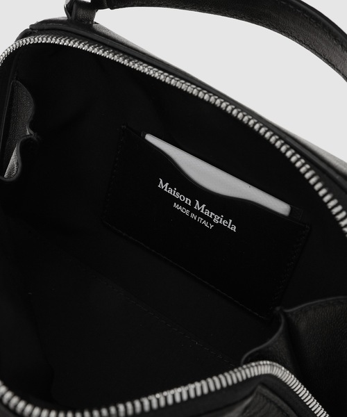Maison Margiela メゾンマルジェラ　ショルダーバッグ　ブラック MAISON MARGLELA＜メゾンマルジェラ＞ ショルダーバッグ