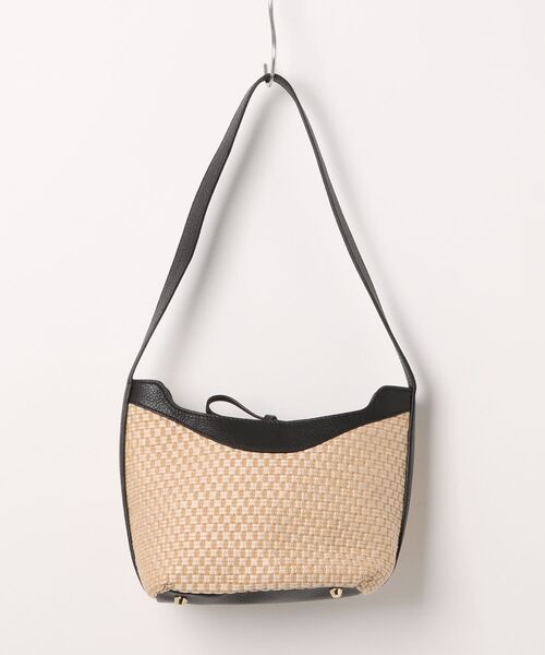 CHRISTIAN VILLA(クリスチャンヴィラ)の「【CHRISTIAN VILLA】ラフィアコンビレザーショルダーバッグ(Q56446)(ショルダーバッグ・レディース・ブラック系その他・ALL)」の2枚目の写真