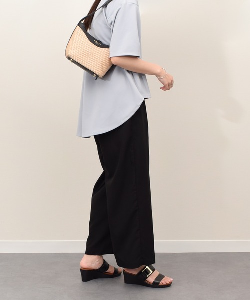 CHRISTIAN VILLA(クリスチャンヴィラ)の「【CHRISTIAN VILLA】ラフィアコンビレザーショルダーバッグ(Q56446)(ショルダーバッグ・レディース・ブラック系その他・ALL)」の8枚目の写真