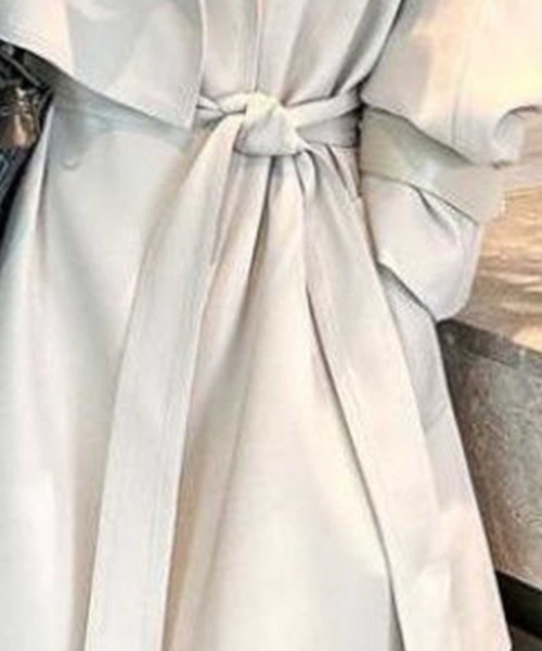 CADBURY（キャドバリー）の「ミディ丈Aライントレンチコート（トレンチコート・レディース・アイボリー/ブラック/カーキ・SMALL/MEDIUM/LARGE）」の11枚目の写真