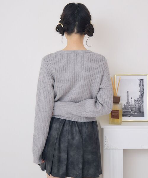 ems excite（エムズエキサイト）の「金釦ケーブルカーディガン（カーディガン/ボレロ・レディース・ブルー/ライトグレー/レッド/ピンク・FREE）」の18枚目の写真