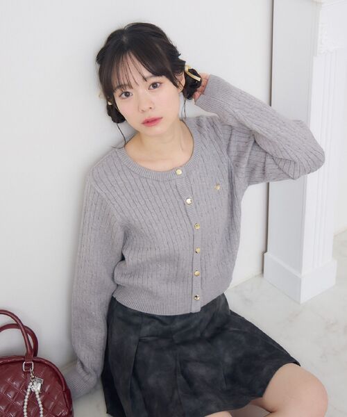 ems excite（エムズエキサイト）の「金釦ケーブルカーディガン（カーディガン/ボレロ・レディース・ブルー/ライトグレー/レッド/ピンク・FREE）」の5枚目の写真