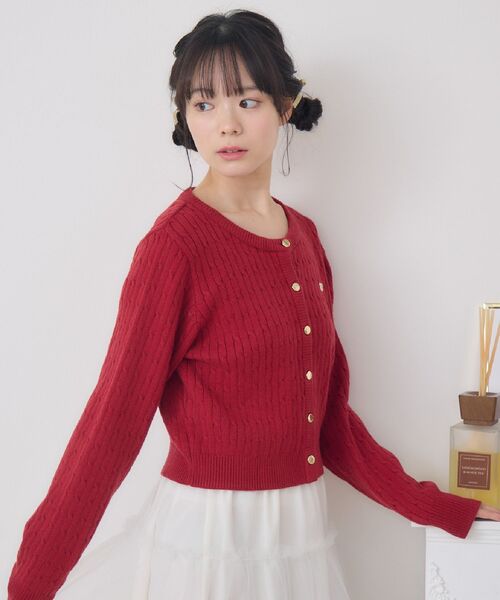 ems excite（エムズエキサイト）の「金釦ケーブルカーディガン（カーディガン/ボレロ・レディース・ブルー/ライトグレー/レッド/ピンク・FREE）」の8枚目の写真