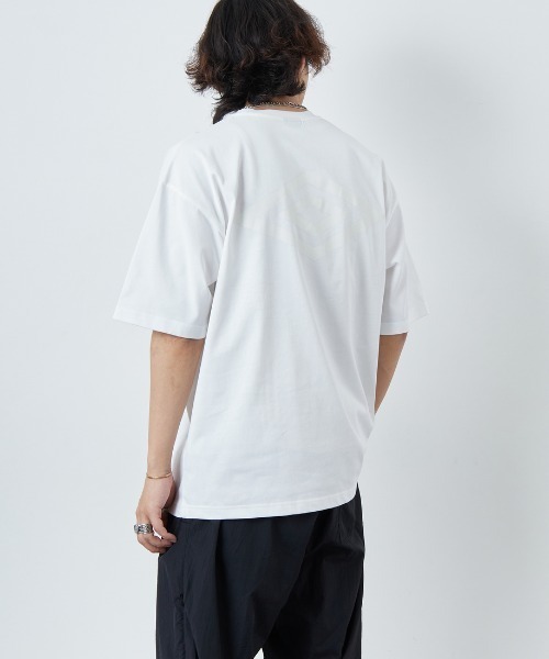 セール】[UMBRO/アンブロ] 別注 ブランドロゴ バックプリントT