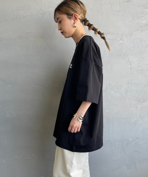 UMBRO（アンブロ）の「[UMBRO/アンブロ] 別注 ブランドロゴ バックプリントTシャツ（Tシャツ/カットソー・レディース・ネイビー/ブラック/ホワイト・XL/L/S/M）」の6枚目の写真
