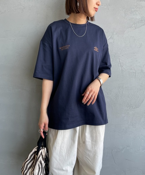 UMBRO（アンブロ）の「[UMBRO/アンブロ] 別注 ブランドロゴ バックプリントTシャツ（Tシャツ/カットソー・レディース・ネイビー/ブラック/ホワイト・XL/L/S/M）」の17枚目の写真