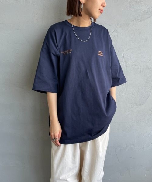UMBRO（アンブロ）の「[UMBRO/アンブロ] 別注 ブランドロゴ バックプリントTシャツ（Tシャツ/カットソー・レディース・ネイビー/ブラック/ホワイト・XL/L/S/M）」の20枚目の写真