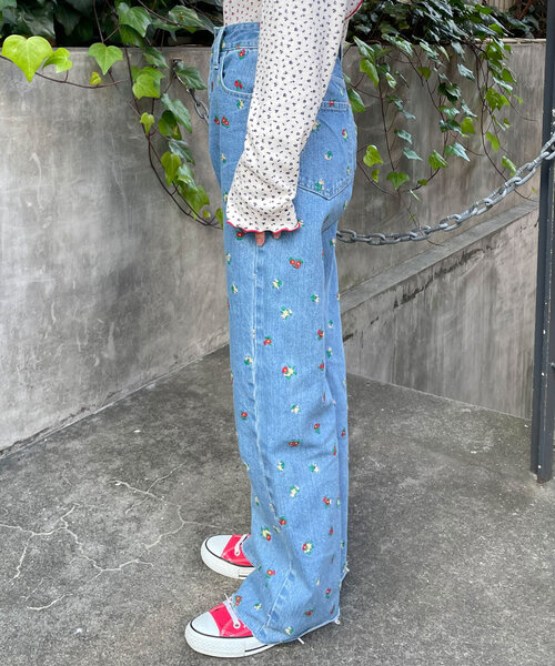 HELLO.SANFRANCISCO（ハローサンフランシスコ）の「【HELLO.SANFRANCISCO/ハローサンフランシスコ】フラワー刺繍デニム（デニムパンツ・レディース・サックスブルー・MEDIUM/SMALL/X-SMALL）」の13枚目の写真