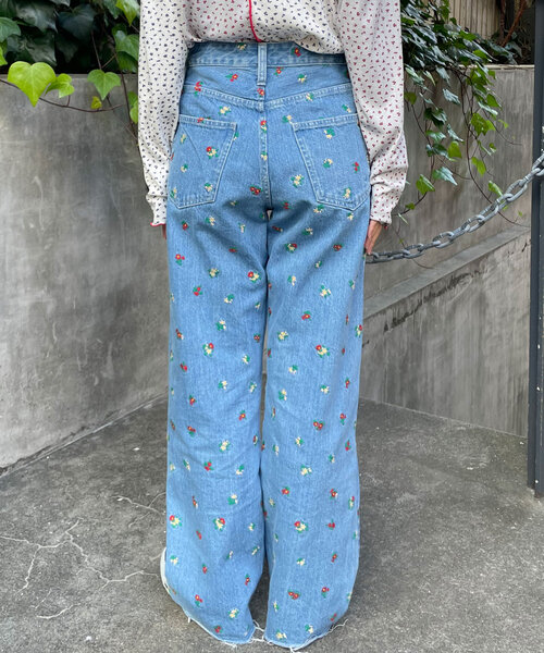 HELLO.SANFRANCISCO（ハローサンフランシスコ）の「【HELLO.SANFRANCISCO/ハローサンフランシスコ】フラワー刺繍デニム（デニムパンツ・レディース・サックスブルー・MEDIUM/SMALL/X-SMALL）」の14枚目の写真