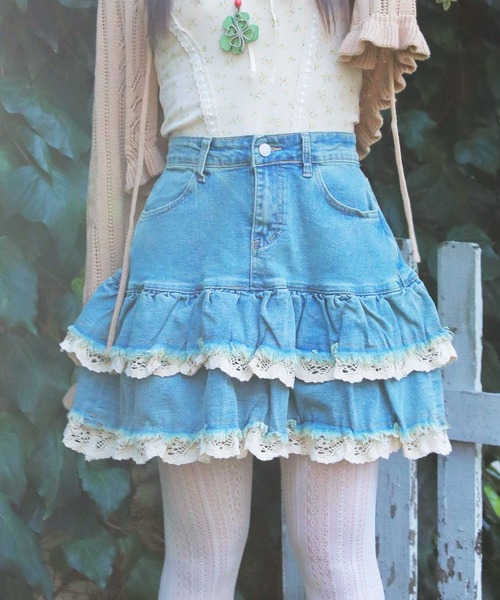 SPINNS（スピンズ）の「デニムティアードミニスカート/レース（デニムスカート・レディース・ブルー/ブラック・ONESIZE）」の21枚目の写真