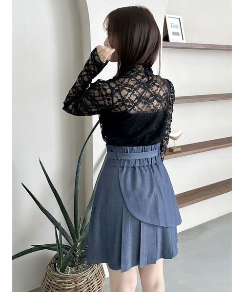 dazzlin（ダズリン）の「レースコンパクトミニマルトップス（Tシャツ/カットソー・レディース・オフホワイト/ブラック・FREE）」の3枚目の写真