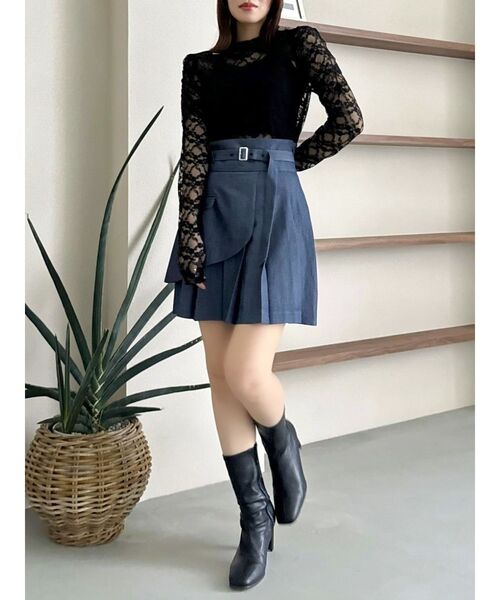 dazzlin（ダズリン）の「レースコンパクトミニマルトップス（Tシャツ/カットソー・レディース・オフホワイト/ブラック・FREE）」の4枚目の写真