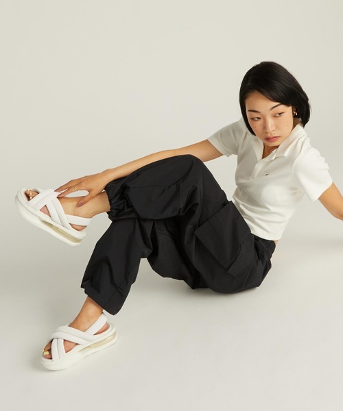 NIKE(ナイキ)の「ナイキ スポーツウェア エブリシング ウーブン ウィメンズ ミッドライズ カーゴ パンツ / Nike Sportswear Everything Wovens Women's Mid-Rise Cargo Pants HM6977-010 Black(カーゴパンツ・レディース・ブラック・XS/XL/S/M/L/2XL)」の9枚目の写真