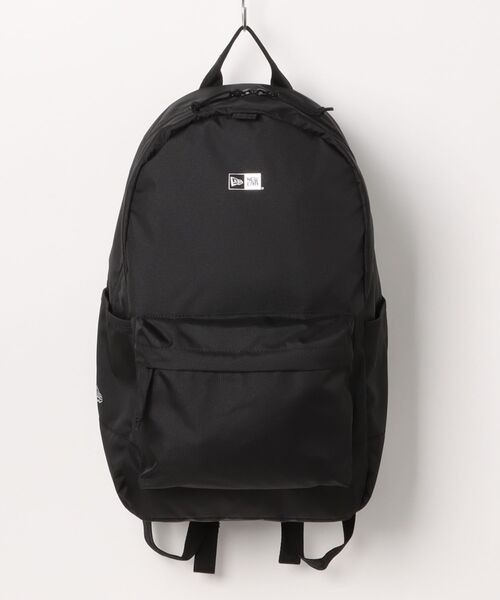 NEW ERA(ニューエラ)の「【NEW ERA/ニューエラ】LIGHT PACK RIPSTOP(バックパック/リュック・メンズ・ブラック・FREE)」の1枚目の写真