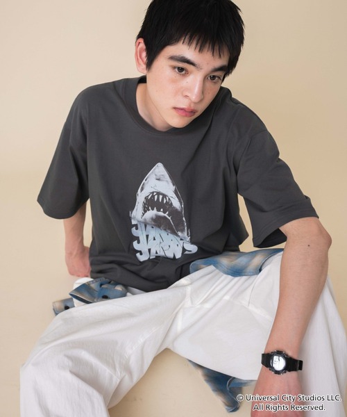 WEGO（ウィゴー）の「∴WEGO/JAWSグラフィックT（Tシャツ/カットソー・メンズ・その他1/その他2/その他3/その他4・SMALL/MEDIUM/LARGE）」の4枚目の写真