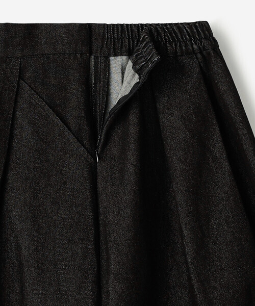 Bshop（ビショップ）の「eunoia | デニム タックスカート WOMEN（デニムスカート・レディース・ブラック・ONE）」の9枚目の写真