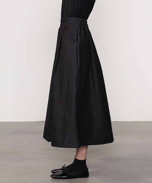 Bshop（ビショップ）の「eunoia | デニム タックスカート WOMEN（デニムスカート・レディース・ブラック・ONE）」の11枚目の写真