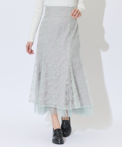 AND COUTURE（アンドクチュール）の「チュールヘムフローラルスカート（スカート・レディース・ライトグレー/ベージュ/ミント・SMALL/MEDIUM）」の3枚目の写真