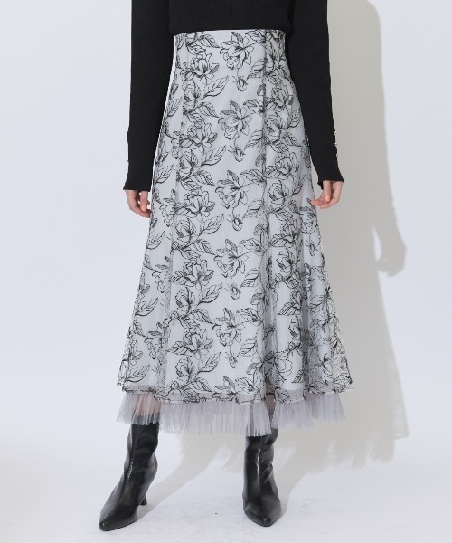 AND COUTURE（アンドクチュール）の「チュールヘムフローラルスカート（スカート・レディース・ライトグレー/ベージュ/ミント・SMALL/MEDIUM）」の7枚目の写真