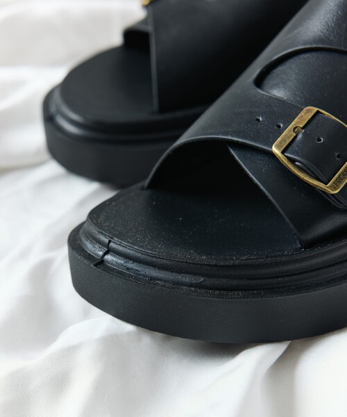 FREAK'S STORE(フリークスストア)の「限定展開 ダブルモンクストラップ スライドサンダル / プラットフォームソール(サンダル・メンズ・チャコールグレー/レオパード/ブラック/グレー系その他/グレイッシュベージュ・23cm/24cm/25cm/26cm/27cm/28cm)」の9枚目の写真