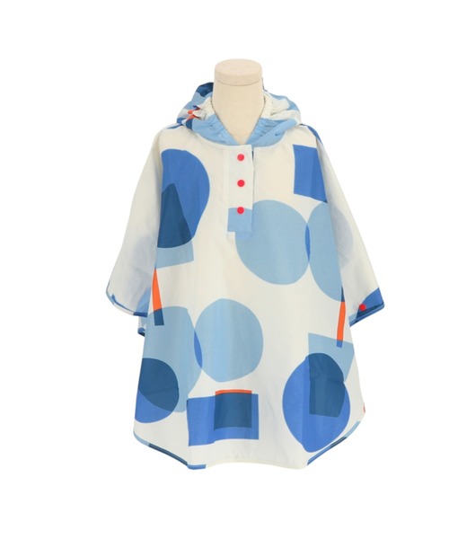 392 plusm（サンキューニプリュスエム）の「392plusm ポンチョ Sサイズ Mサイズ（レインコート/ポンチョ・キッズ・ネイビー/ブラウン/グレー/レッド/ブラック/オフホワイト/ブルー/ピンク/イエロー系その他/レッド系その他/イエロー系その他2/イエロー系その他3/グリーン/ミント・S/M/XS）」の9枚目の写真