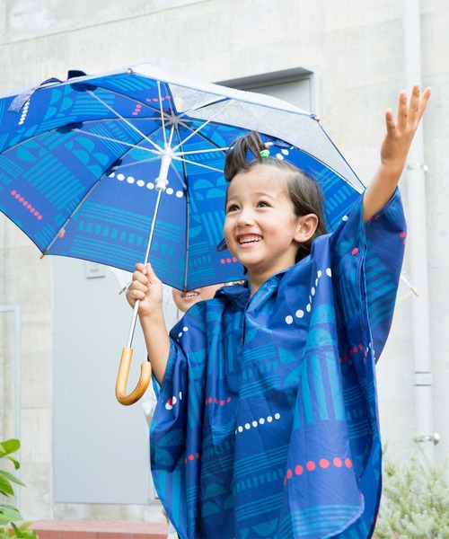 392 plusm（サンキューニプリュスエム）の「392plusm ポンチョ Sサイズ Mサイズ（レインコート/ポンチョ・キッズ・ネイビー/ブラウン/グレー/レッド/ブラック/オフホワイト/ブルー/ピンク/イエロー系その他/レッド系その他/イエロー系その他2/イエロー系その他3/グリーン/ミント・S/M/XS）」の17枚目の写真