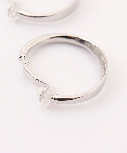 grace grace （グラスグラス）の「【grace grace/グラスグラス】ニュアンスG型イヤリング（イヤリング・レディース・ゴールド/シルバー・FREE）」の9枚目の写真