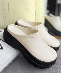 Java | 《JaVaジャバコラボ》【コロかる】トレンド感と履きやすさ。軽量ステッチデザイン厚底サンダル(ローファー)