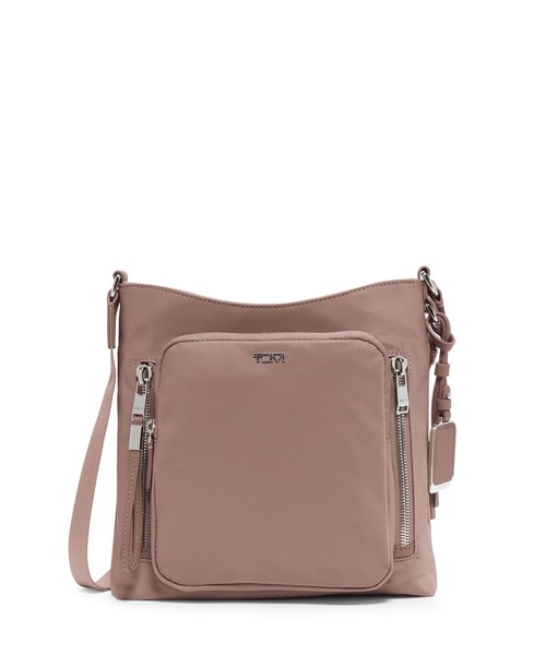 TUMI(トゥミ)の「VOYAGEUR 「テイラー」クロスボディ(ショルダーバッグ・レディース・ピンク系その他・FREE)」の1枚目の写真