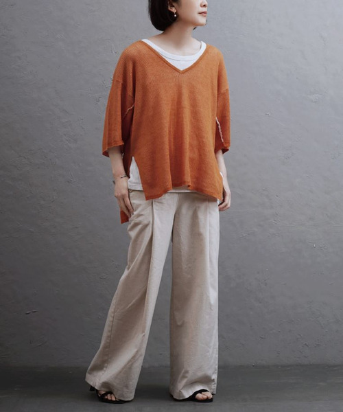 apartment department(アパートメントデパートメント)の「針抜きジャガード 配色Vネック ニットプルオーバー(Tシャツ/カットソー・レディース・グリーン/オレンジ/ブラウン・M)」の8枚目の写真