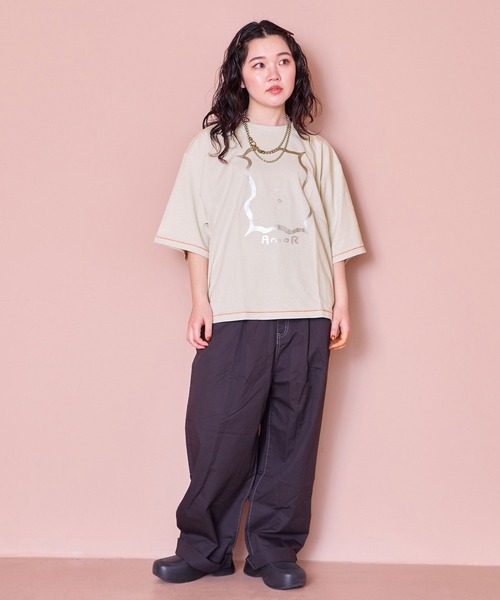 MARKEY'S（マーキーズ）の「ワイドプリントＴ(AMOR)/おとな（Tシャツ/カットソー・レディース・オフホワイト/ブラック・160cm）」の5枚目の写真