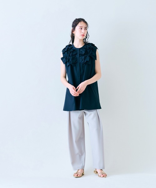 Audie a Muses(オーディアミューズ)の「タックワイドパンツ(その他パンツ・レディース・ベージュ/ブラック・38/36)」の1枚目の写真