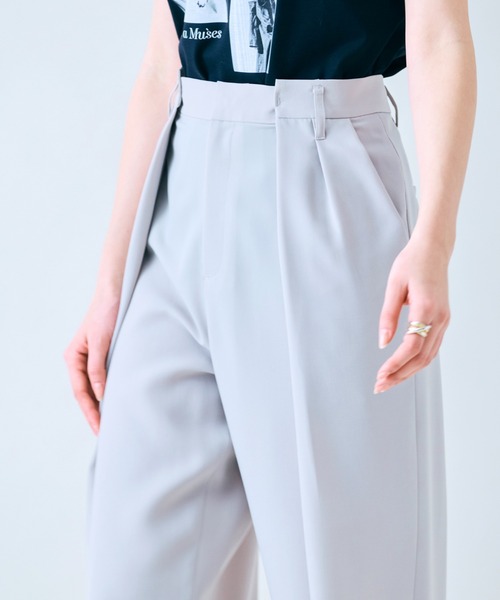 Audie a Muses(オーディアミューズ)の「タックワイドパンツ(その他パンツ・レディース・ベージュ/ブラック・38/36)」の19枚目の写真