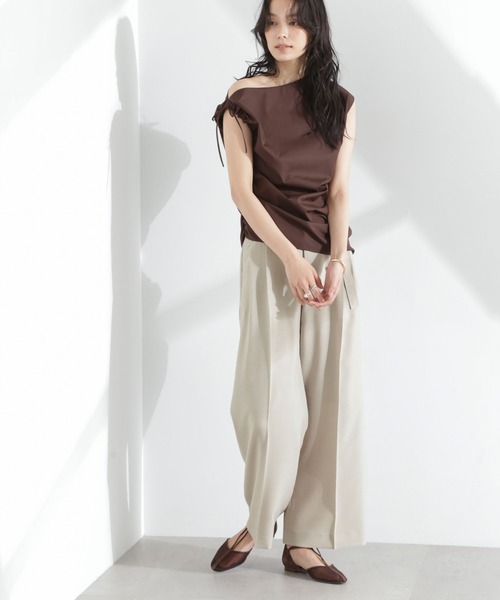 NANO universe（ナノユニバース）の「メランジドライ ベルト付きタックワイドパンツ(セットアップ可)（スラックス・レディース・ブラック/ライトベージュ/ライトブルー・S/M）」の5枚目の写真