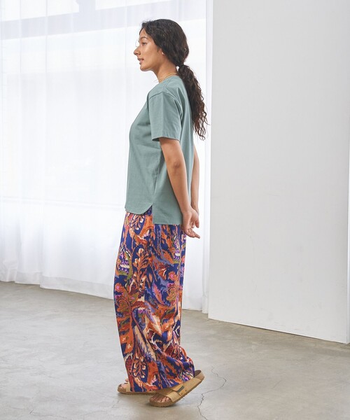 J.PRESS YORK STREET(ジェイプレスヨークストリート)の「【WOMEN】ベーシックロゴ Tシャツ(Tシャツ/カットソー・レディース・ホワイト系/ブラック系/ピンク系/ライトグリーン系・F)」の13枚目の写真