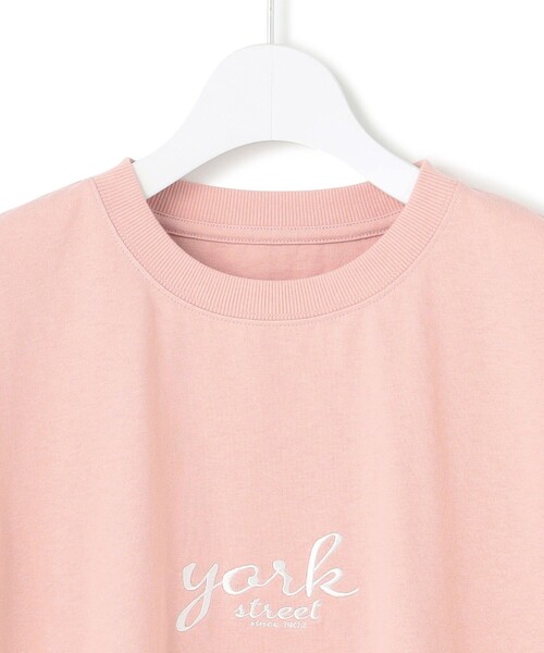 J.PRESS YORK STREET(ジェイプレスヨークストリート)の「【WOMEN】ベーシックロゴ Tシャツ(Tシャツ/カットソー・レディース・ホワイト系/ブラック系/ピンク系/ライトグリーン系・F)」の9枚目の写真