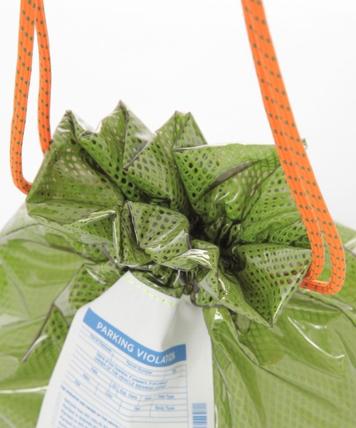 niko and...（ニコアンド）の「【Fishs Eddy(フィッシュエディ)】PVCメッシュ巾着（ハンドバッグ・レディース・グリーン/オレンジ/パープル・FREE）」の9枚目の写真