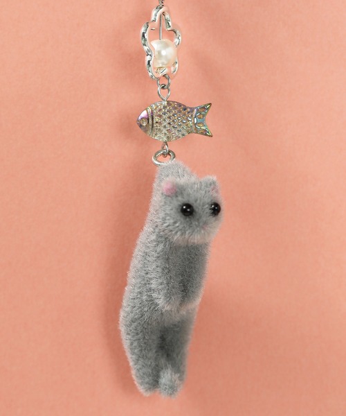 にゃー つままれ子猫 チャーム キーホルダー（チャーム）｜Monocoro