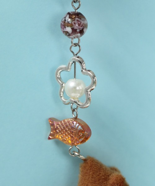 セール】にゃー つままれ子猫 チャーム キーホルダー（チャーム