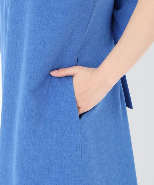 STRAWBERRY-FIELDS(ストロベリーフィールズ)の「ライトトロクロス_キーネックワンピース ワンピース(ワンピース・レディース・ネイビー/ライトベージュ/ロイヤルブルー/ピンク・2)」の11枚目の写真