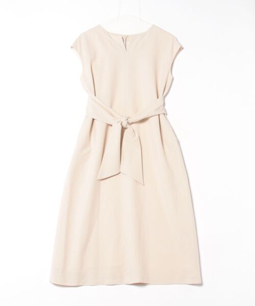 STRAWBERRY-FIELDS(ストロベリーフィールズ)の「ライトトロクロス_キーネックワンピース ワンピース(ワンピース・レディース・ネイビー/ライトベージュ/ロイヤルブルー/ピンク・2)」の17枚目の写真