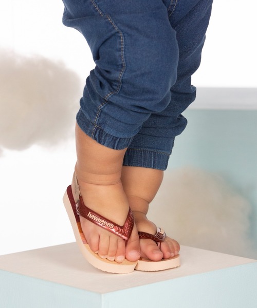 havaianas（ハワイアナス）の「havaianas (ハワイアナス) / Baby Mini Me キッズ ベビー サンダル ラバービーチサンダル（サンダル・キッズ・ローズ/ベージュ・15 /13.5/14.5/14/13）」の3枚目の写真