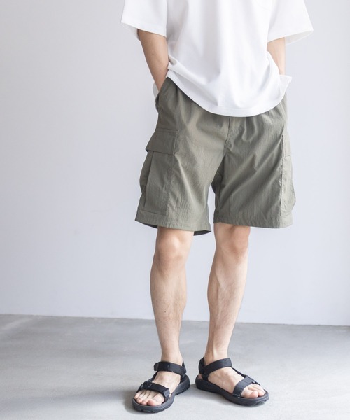 NAVY（ネイビー）の「【ポリ高弾力クロス素材を使用 】NAVY カーゴショートパンツ（カーゴパンツ・メンズ・カーキ/ブラック・M/L/XL）」の9枚目の写真