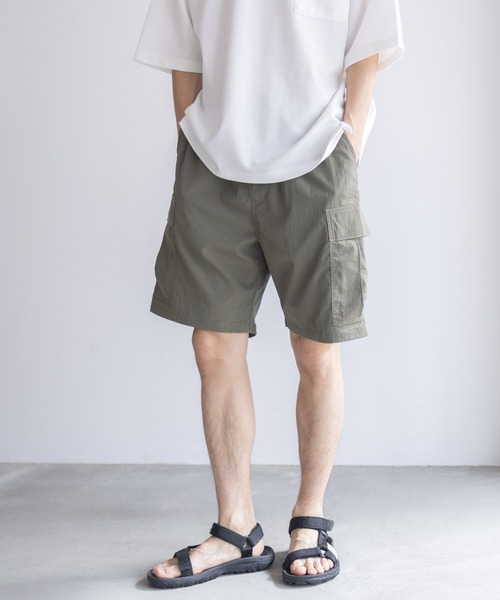 NAVY（ネイビー）の「【ポリ高弾力クロス素材を使用 】NAVY カーゴショートパンツ（カーゴパンツ・メンズ・カーキ/ブラック・M/L/XL）」の10枚目の写真