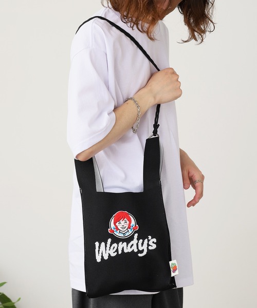 FRUIT OF THE LOOM(フルーツオブザルーム)の「FRUIT OF THE LOOM/フルーツオブザルーム WENDY’S MINI SHOULDER BAG ショルダーバッグ(ショルダーバッグ・メンズ・ブラック/レッド・FREE)」の21枚目の写真