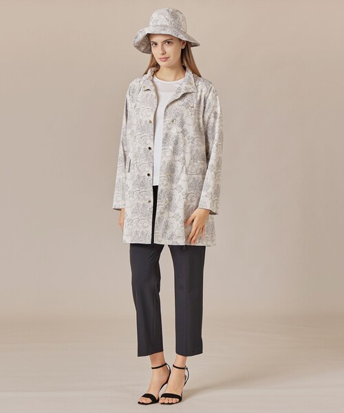 MACKINTOSH LONDON(マッキントッシュ ロンドン)の「【BIBURY FLOWER】バイブリープリントハット(ハット・レディース・ネイビー/ホワイト系その他・FREE)」の4枚目の写真