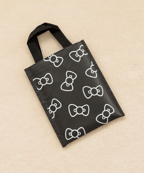 Me%（ミィパーセント）の「【HELLO KITTY】レジャーシート 319769（アウトドアグッズ・レディース・ブラック/アイボリー/レッド・FREE）」の19枚目の写真