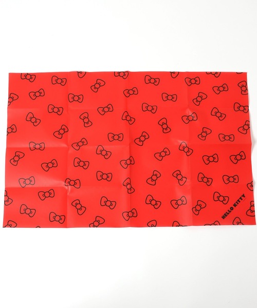 Me%（ミィパーセント）の「【HELLO KITTY】レジャーシート 319769（アウトドアグッズ・レディース・ブラック/アイボリー/レッド・FREE）」の14枚目の写真