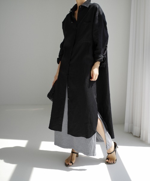 maison de LATIR(メゾンドラティール)の「サラッと心地よいロングシャツワンピース(ワンピース・レディース・ベージュ/ネイビー/ブラック・FREE)」の10枚目の写真