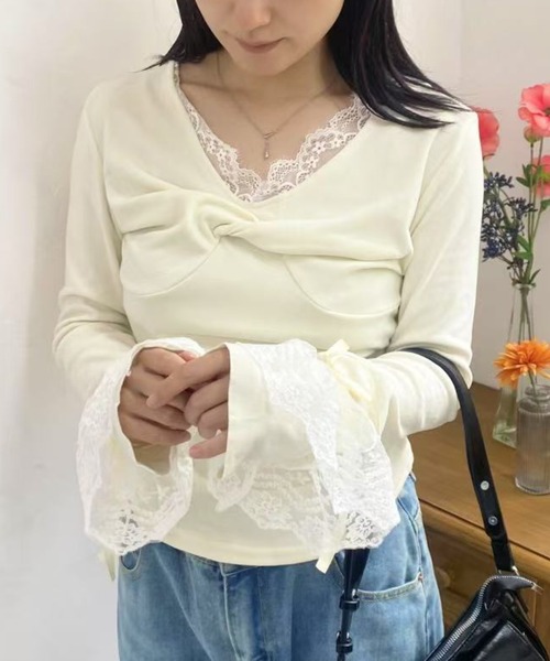 mebole(メボレ)の「ベルスリーブレースVネックトップス(Tシャツ/カットソー・レディース・アイボリー・FREE)」の9枚目の写真